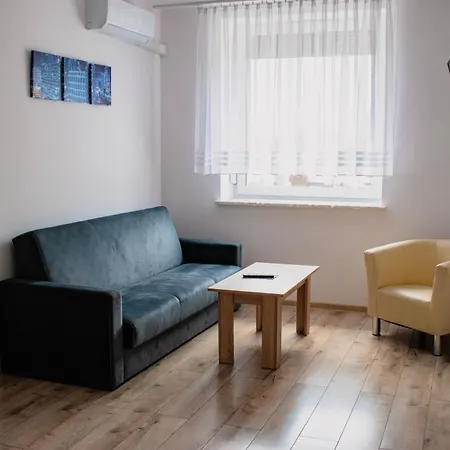 Przystanek Roszkow -noclegi I Restauracja B&B Roszkow (Raciborz)