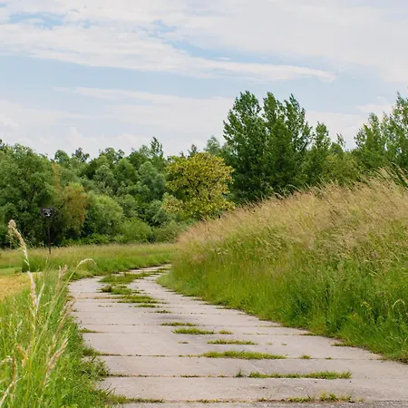 Przystanek Roszków -noclegi I Restauracja 3*