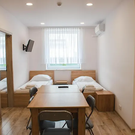 Przystanek Roszków -noclegi I Restauracja Alojamento de Acomodação e Pequeno-almoço Roszkow (Raciborz)