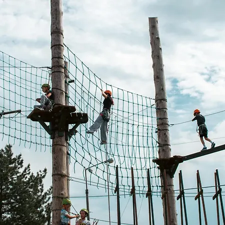 Przystanek Roszkow -noclegi I Restauracja 3*