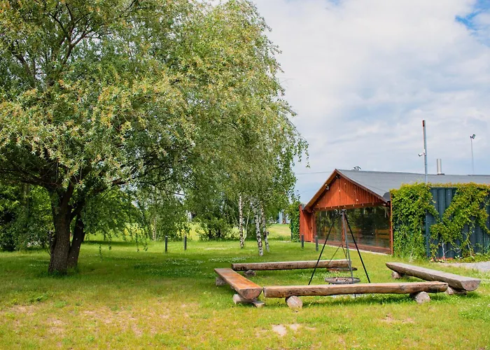 Przystanek Roszkow -noclegi I Restauracja 3*