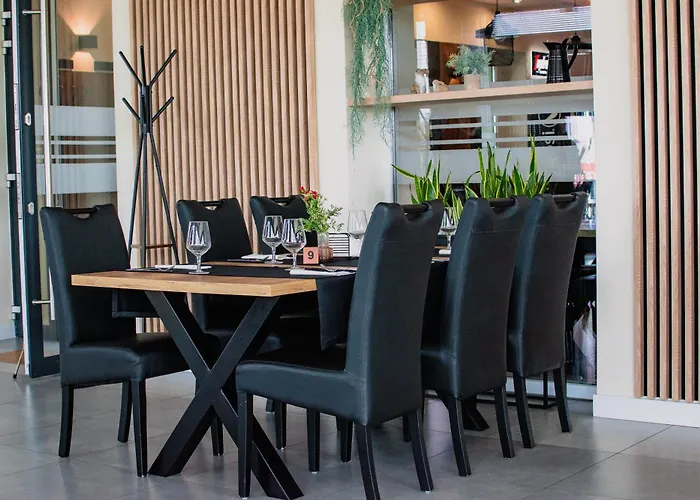 Przystanek Roszkow -noclegi I Restauracja