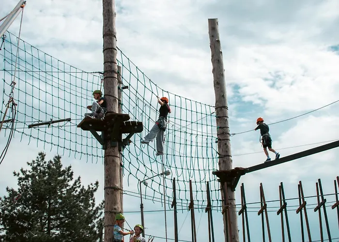 Przystanek Roszkow -noclegi I Restauracja 3*